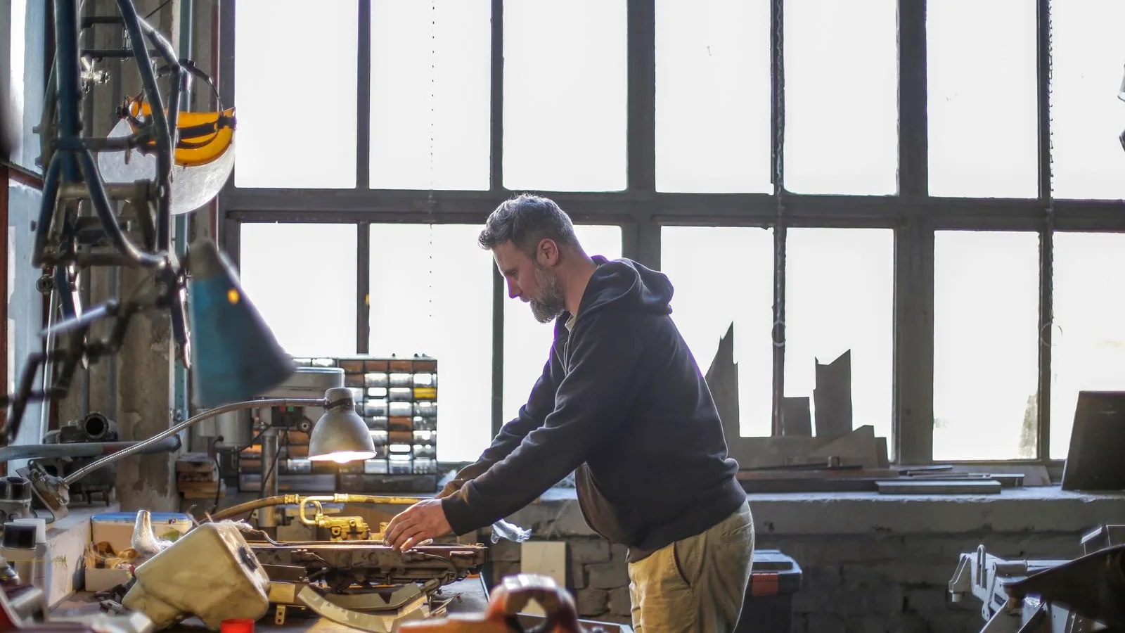 Taller industrial petit en marxa, el tipus d'empresa del Vallès que necessita un web que porti clients