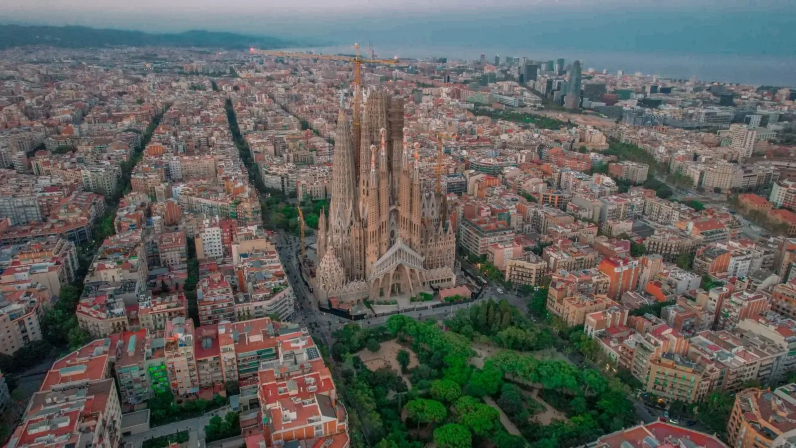 Barcelona desde el aire: miles de negocios compitiendo por las mismas búsquedas